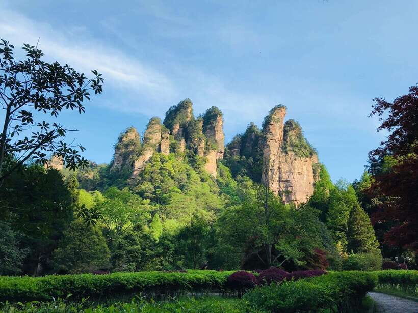 Marvelous Zhangjiajie Day Tour With National Forest Park - The Value of Guided, Private Tours in Zhangjiajie