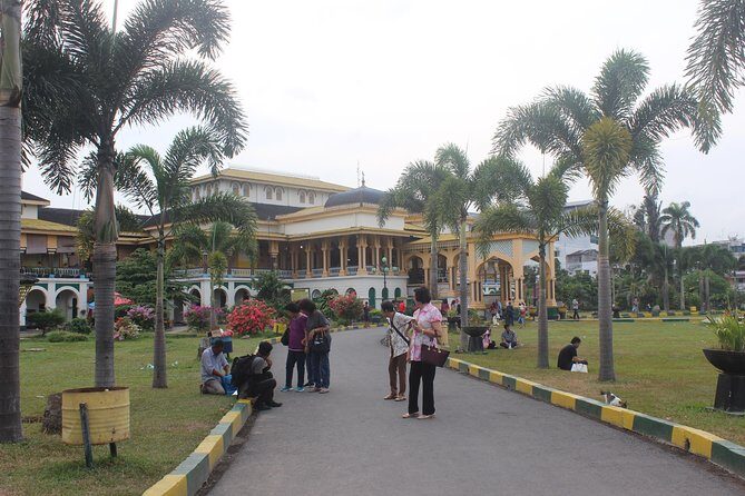 Medan Fullday Tour - Practical Aspects and What You Can Expect