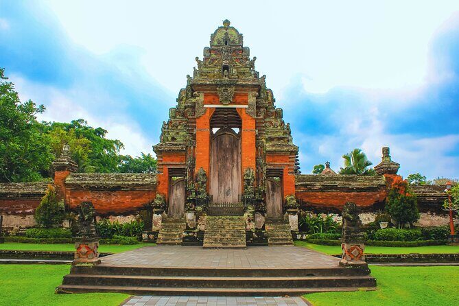 Mengwi Temple, Monkey Forest, Tanah Lot & Royal Balinese Dinner - Who Should Consider This Tour?