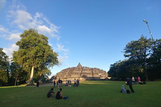 Merapi Sunrise, Borobudur Climb Up Access, and Prambanan Day Tour - Transport and Convenience