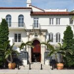 Miami Beach Art Deco & History Bike Tour with Design Enthusiast - Exploring Miami Beach on Two Wheels: An In-Depth Look