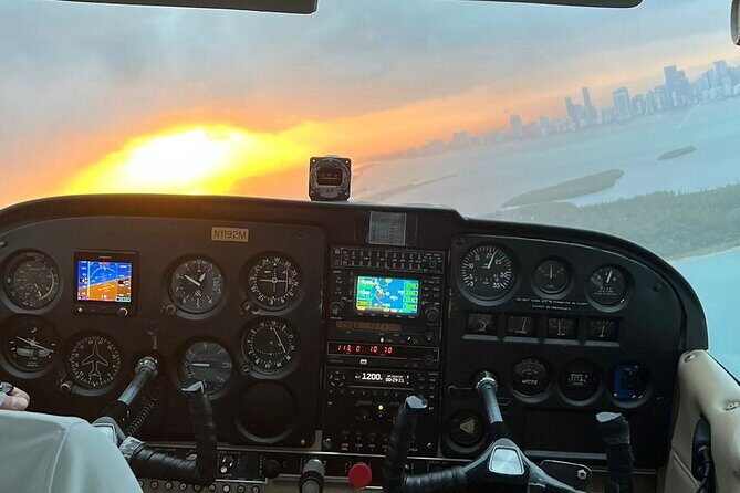 Miami Beach Night Lights Airplane Tour with Champagne 50 Mins - Who Will Love This Tour?