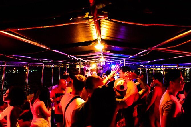 Miami Party Boat Cruise Music & Skyline Views 1 hour 20min of fun - Authentic Feedback: What Travelers Are Saying