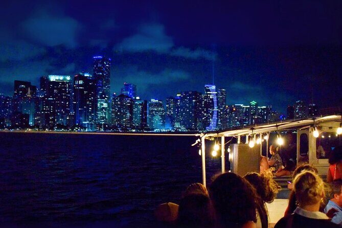 Miami Sunset Champagne Cruise with Skyline Views - What You’ll Experience Onboard
