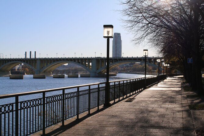 Mighty Mississippi Self Guided Minneapolis Riverside Tour - An In-Depth Look at the Minneapolis Mississippi River Tour