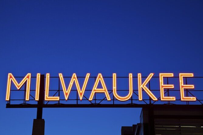Milwaukee Historic Downtown Self Guided Walking Tour - A Step-by-Step Breakdown of the Tour