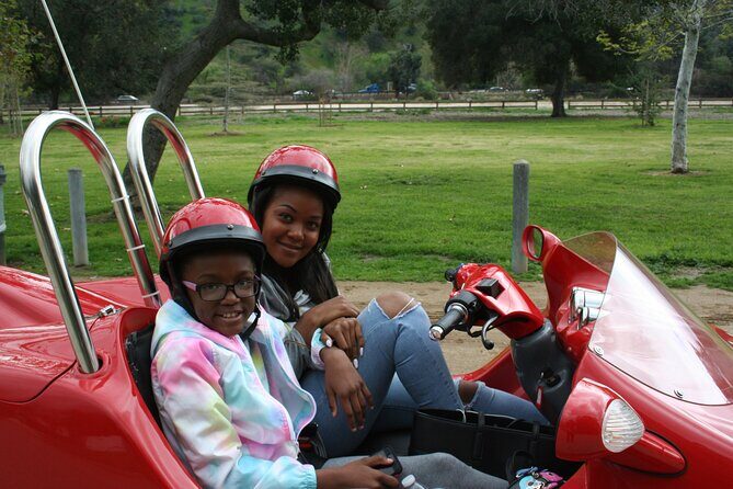 Mini-Car Adventure Ride in Los Angeles - Exploring the Mini-Car Adventure Ride in Los Angeles