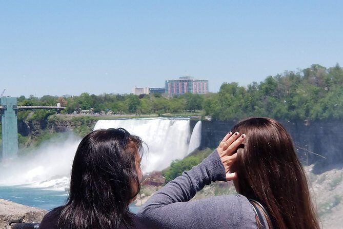 Mississauga: Niagara Falls Day Tour with Boat Cruise - Frequently Asked Questions