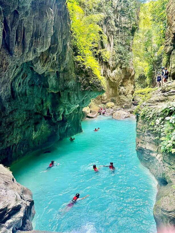 Moalboal: Kawasan Canyoneering with Lunch & Free Transfers - Why This Tour Offers Great Value