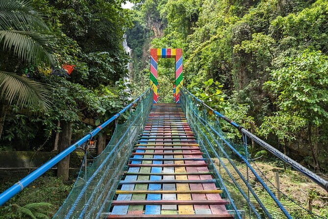 Moalboal Sardine Run, Sea Turtle and Mantayupan Falls - FAQs