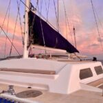 Moanas Sunset Cocktail Sail Along Oahu's Waikiki Coast - What Sets This Tour Apart?