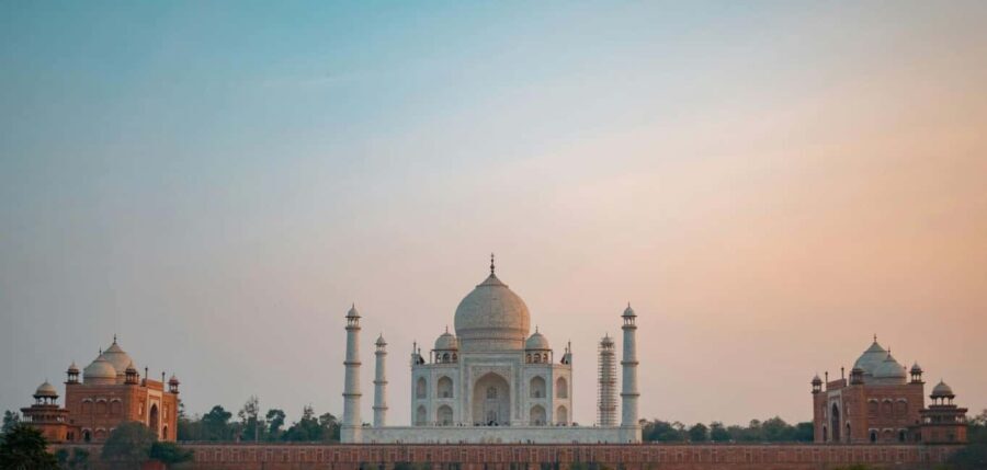 Mohabbat-E-Taj, Agra Tour with Govt. Approved Guide - The Sum Up