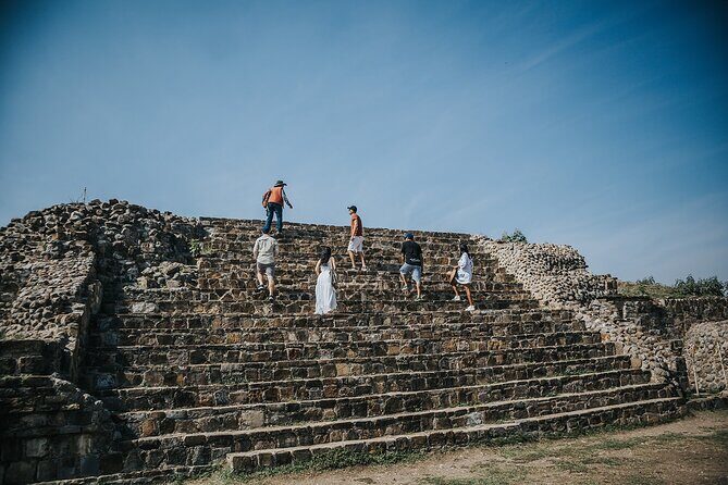 Monte Alban & More... All Included Guided Day Tour from Oaxaca - A Lunch with a View: Tierra del Sol