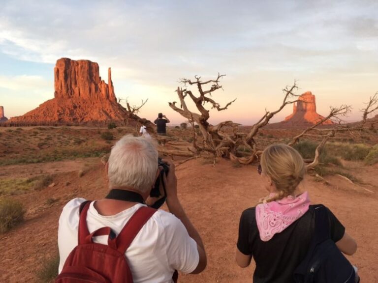 Monument Valley: Backcountry Jeep Tour with Navajo Guide - Why This Tour Works Well