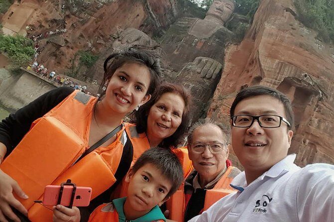 Mt Emei and Giant Buddha 2 Days Tour - Who Is This Tour Best For?