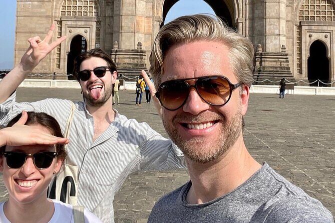 Mumbai City Tour with Guide and Transport - An In-Depth Look at the Mumbai Tour