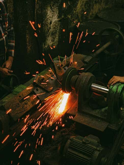 "Mumbai Dharavi Slum Tour" - Who Will Benefit Most?