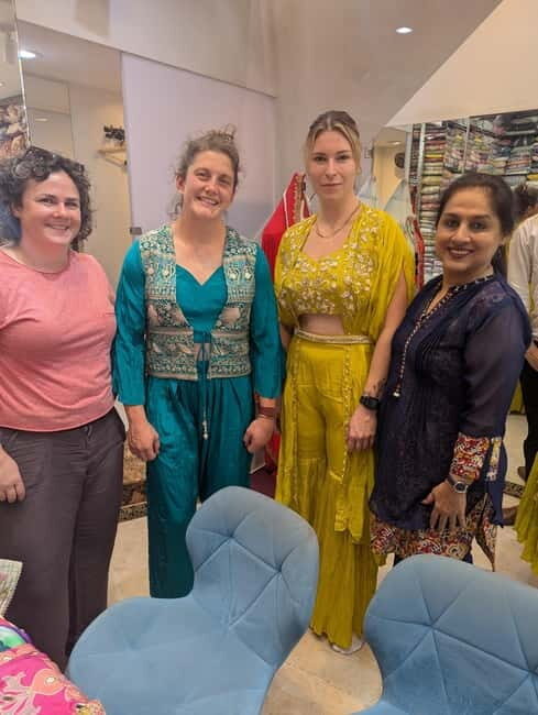 Mumbai: Fashion Shopping Tour with Personal Shopper - What the Tour Entails: A Detailed Breakdown