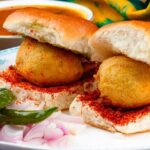 Mumbai Local with Street Food Tour in Private Vehicle - The Victorian Gothic Charm of Chhatrapati Shivaji Terminus