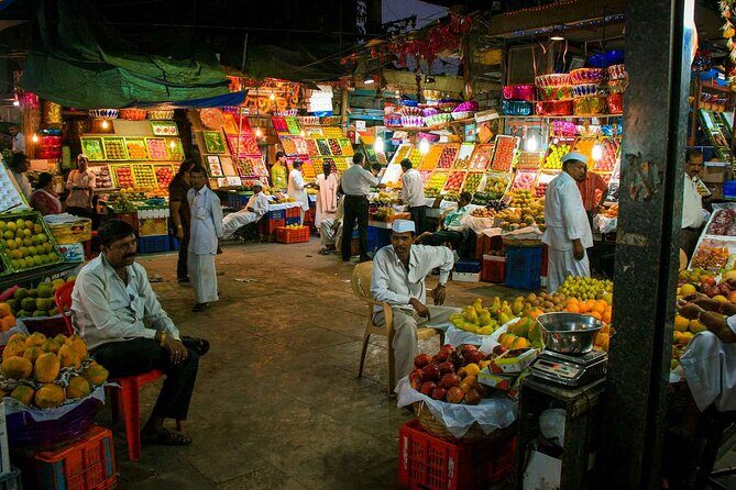 Mumbai Markets and Temples Tour - An In-Depth Look at the Mumbai Markets and Temples Tour