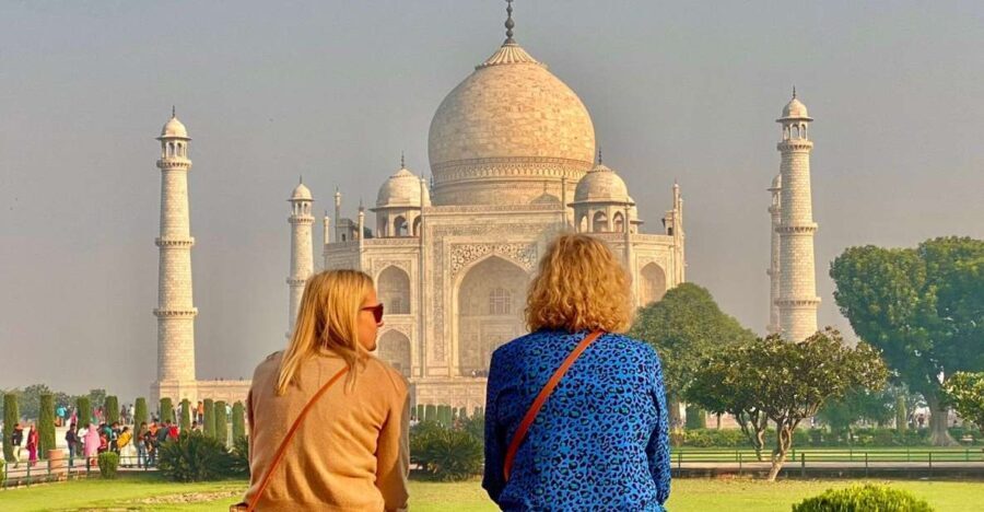 Mumbai: Private 2-Day Delhi & Agra Trip with Flights & Hotel - What Makes This Tour Stand Out