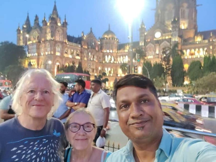 Mumbai: Private Guided City Tour with Hotel Pickup - Scenic Breaks at Marine Drive and Chowpatty Beach