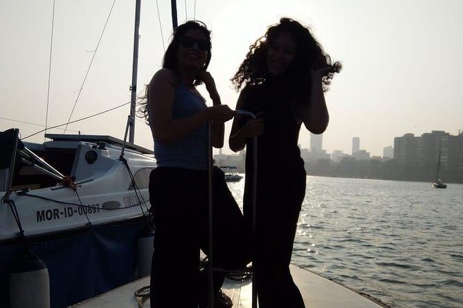 Mumbai Sky Line Private Sailing Excursion for up to 5ppl - FAQ
