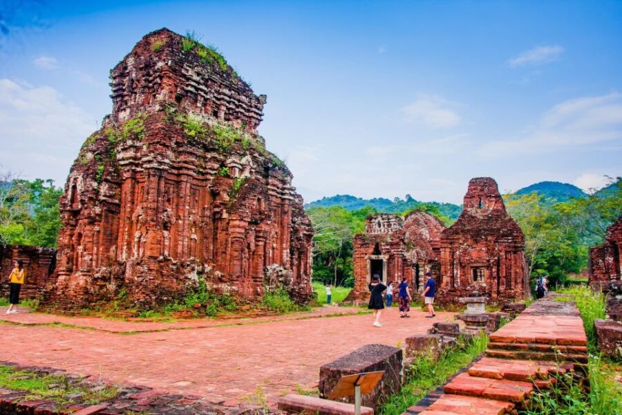 My Son Sanctuary & Cruise Small Group from Hoi An /Da Nang - Exploring the Tour in Detail