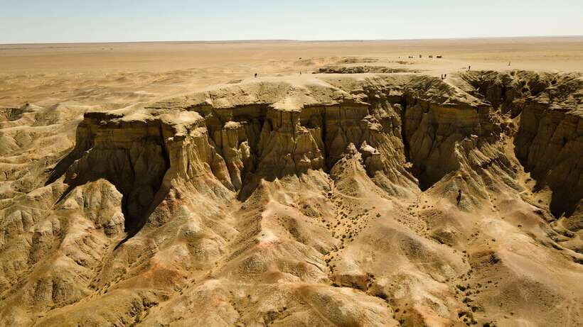 Mystical Gobi Journey: Highlights Tour with Gobi Adventure - The Erosion-formed Wonders of Baga Gazriin Chuluu