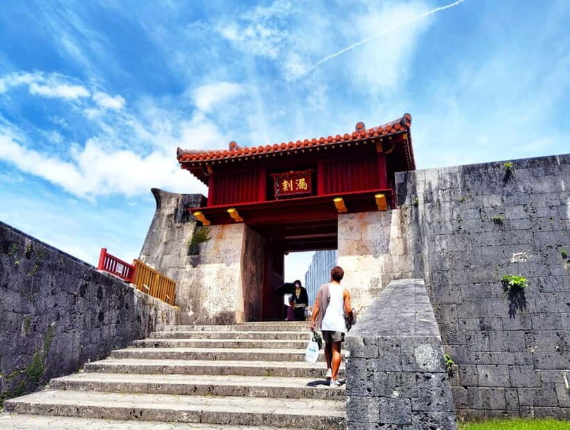 Naha: 1.5h Shurijo Castle Tour into the Heart of Ryukyu - Discovering Sacred Sites and Utaki