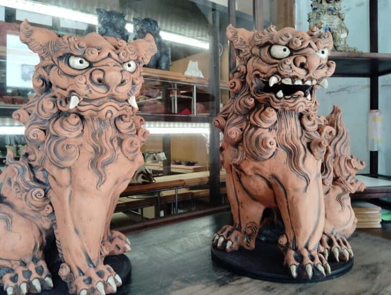 Naha: Yachimun Pottery and Local Crafts in Tsuboya Tour - An In-Depth Look at the Tour Experience