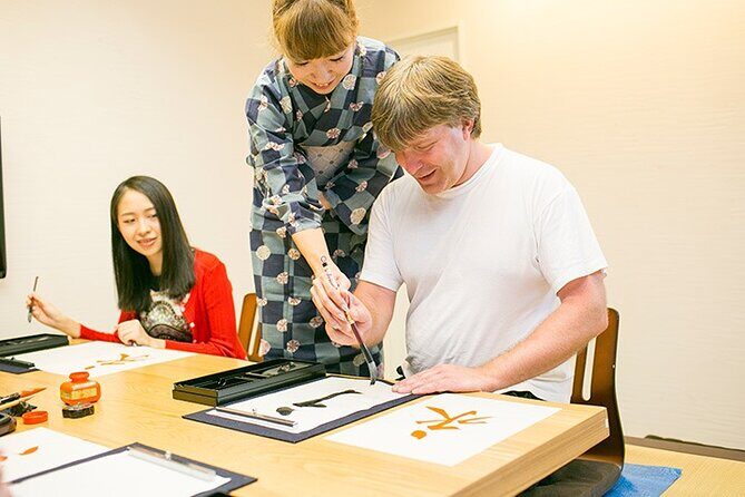 Name Writing Calligraphy Experience in Shinjuku Tokyo - Practical Tips for Your Calligraphy Experience