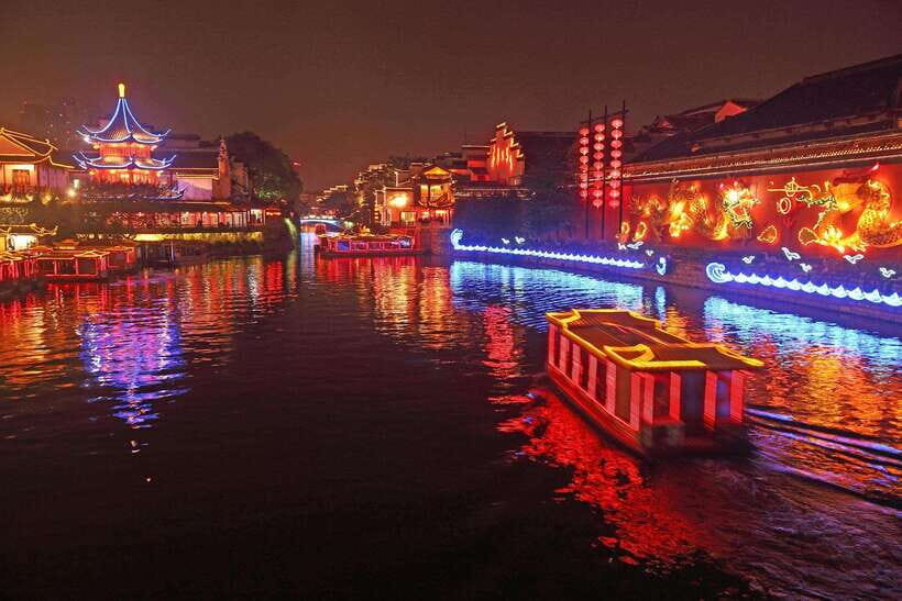 Nanjing: Night Cruise on Outer Qinhuai River for Adults - The Sum Up: Who Will Love This Experience?