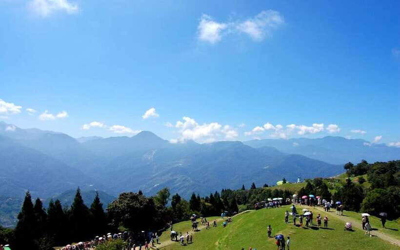 Nantou: Qingjing Farm Green Green Grassland Ticket & Combos - Exploring Qingjing Farm: A Deep Dive