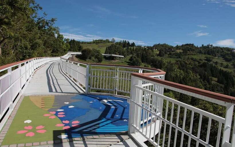 Nantou: Qingjing Skywalk Ticket - An In-Depth Look at the Qingjing Skywalk Experience
