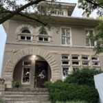 Nashville Walking Tour of Music Row with Former Music Biz Pro - Who Should Consider This Tour?