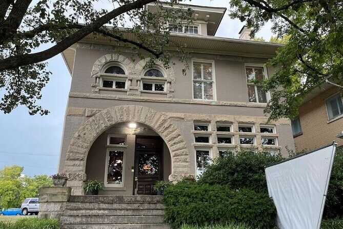 Nashville Walking Tour of Music Row with Former Music Biz Pro - Who Should Consider This Tour?