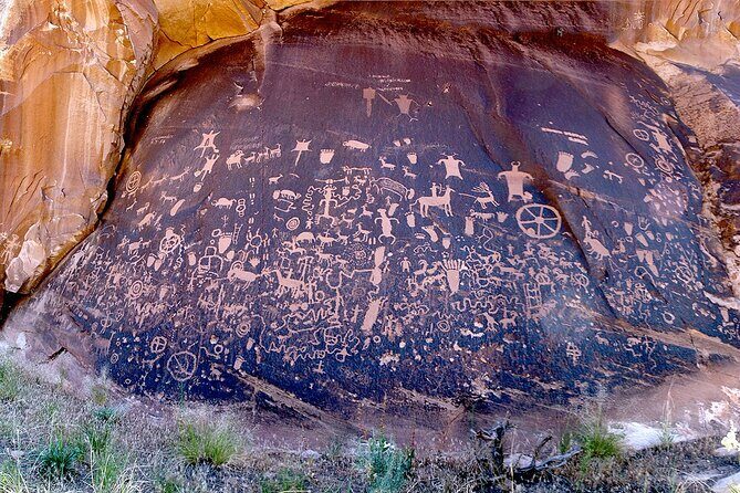 Needles Canyonlands 4X4 Jeep Tour from Moab (3 Person Minimum) - Why This Tour Is Worth Considering