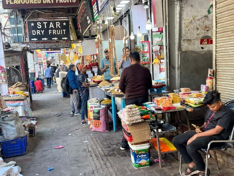 New Delhi: Akshardham Temple Tour with Water and Light Show - FAQ