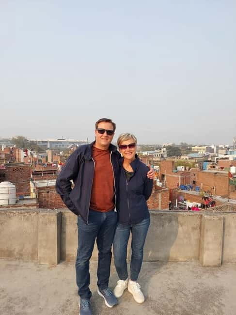 New Delhi:Sanjay Colony Slum Tour with Family Lunch - A Closer Look at the Sanjay Colony Tour