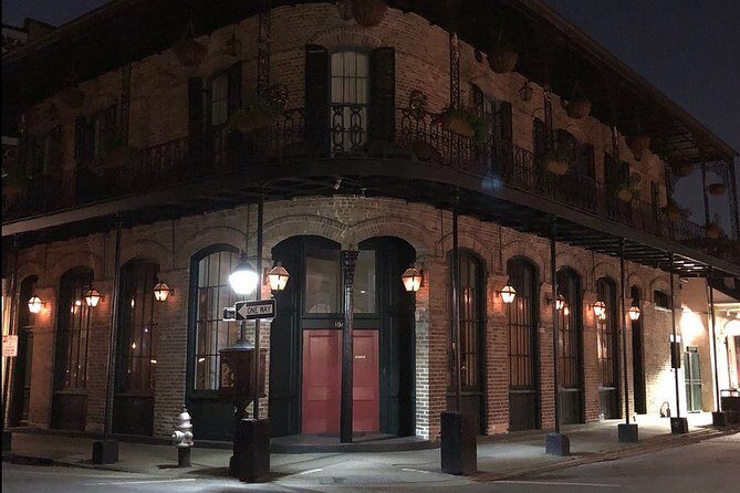 New Orleans Cemetery and Paranormal Investigation Bus Tour - A Detailed Look at the Tour