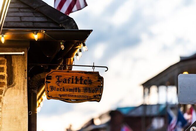 New Orleans Haunted Pub Crawl - What’s Included and What’s Not