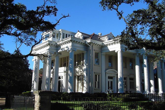 New Orleans Small-Group City and Cemetery Tour with Hotel Pickup - An In-Depth Look at the Experience