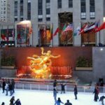 New York Christmas Holiday Small-Group Walking Tour - A Deep Dive into the Tour Experience