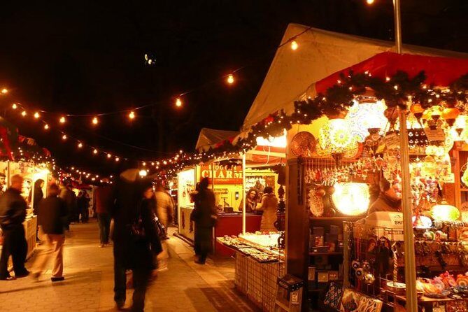 New York City Christmas Holiday Lights and Markets Walking Tour - Practical Tips for Participants