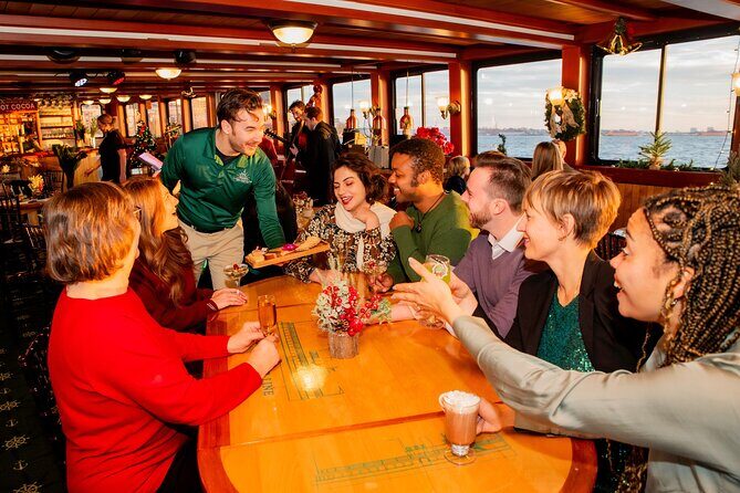 New York City Cocoa and Carols Holiday Cruise - What Makes This Tour Special?