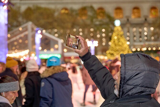 New York City Holiday Movie Sites and Lights Bus Tour - Authentic Perspectives from Travelers