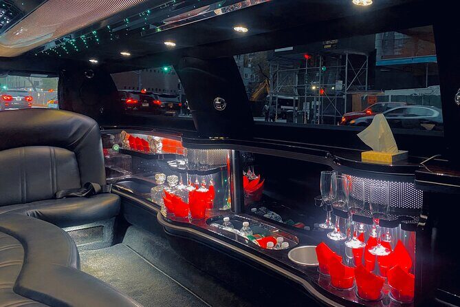 Newark (EWR) Airport Stretch Limo Service To NYC - The Experience: A Closer Look at the Journey from Newark to NYC