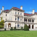 Newport Open Air Trolley Tour With Breakers Admission (Ages 5+) - Detailed Breakdown of the Itinerary