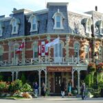 Niagara-on-the-Lake: Guided Vehicle Tour Prettiest Town in Canada - FAQs